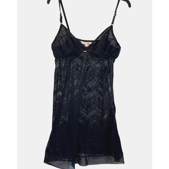 3/$20 Victoria's Secret Very Sexy Sz M Chemise Black Lace Triangle Bra Short - Picture 9 of 9